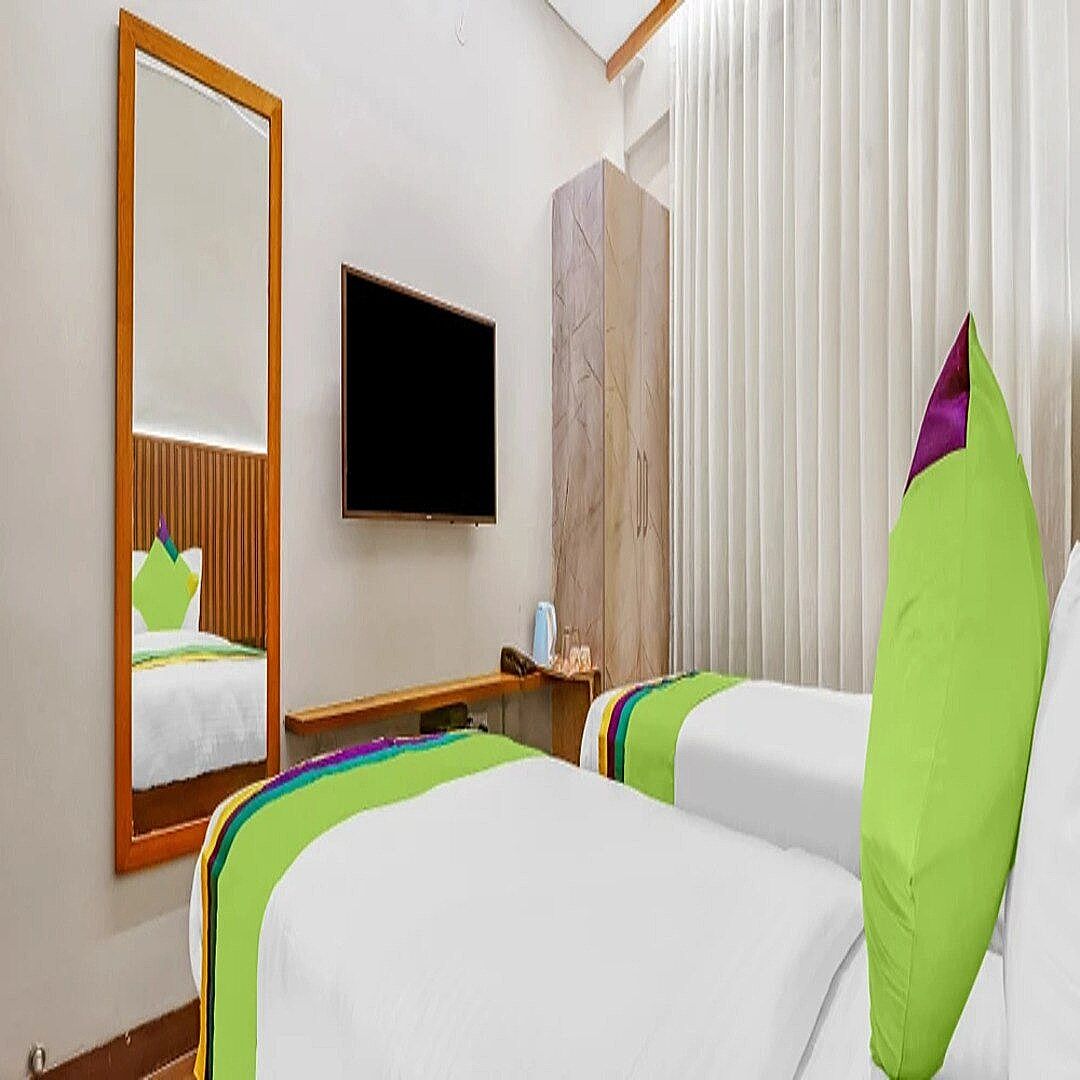 Hotel 5 Elements Twin Room 2