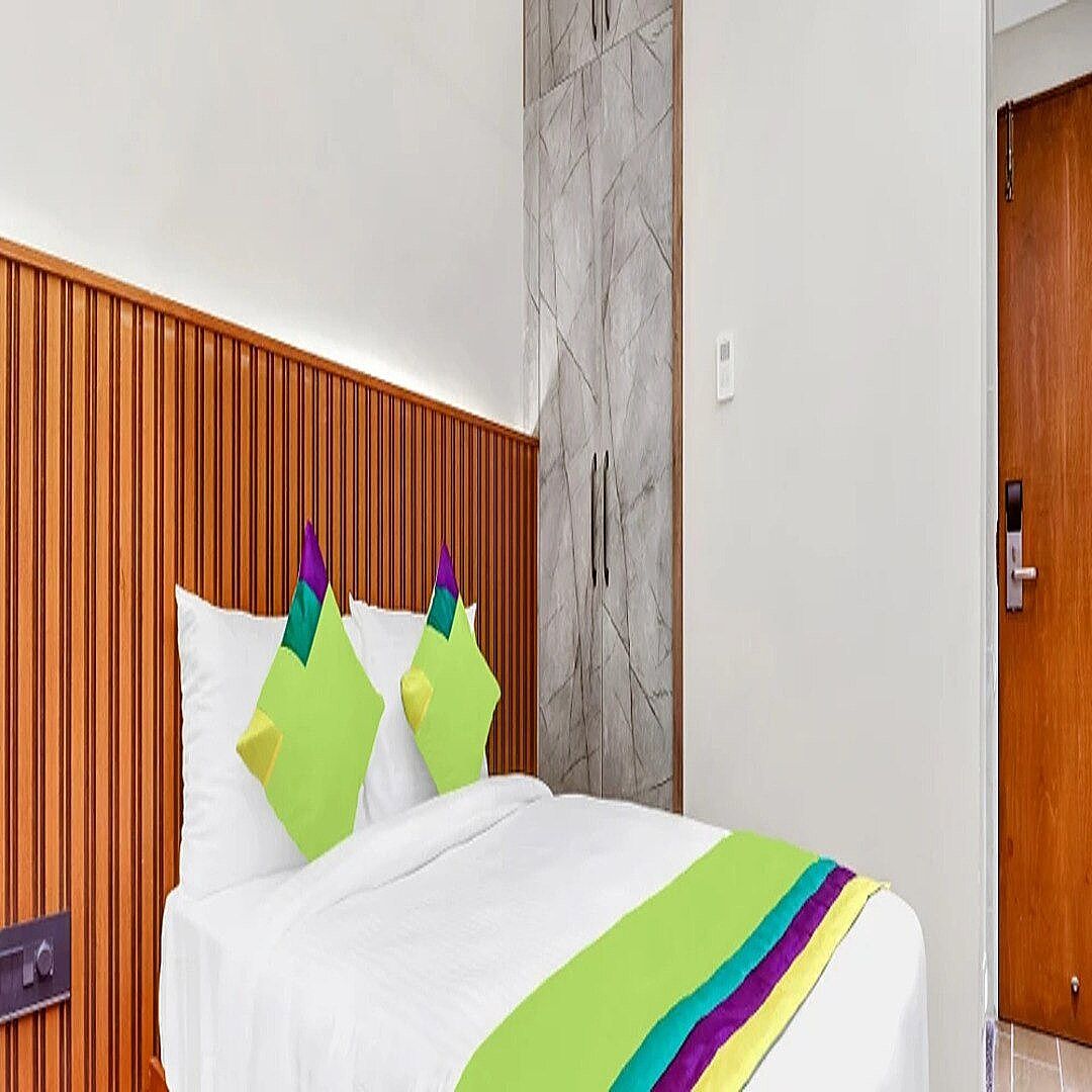 Hotel 5 Elements Standard Room 3