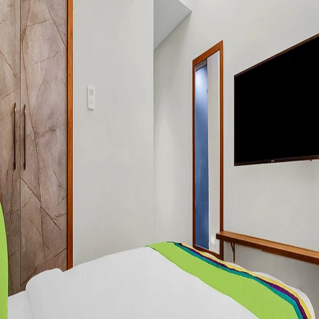 Hotel 5 Elements Standard Room 2