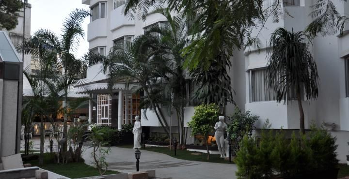 undefined Highgates Hotel 10