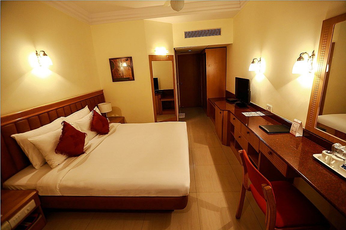 Highgates Hotel STANDARD 11