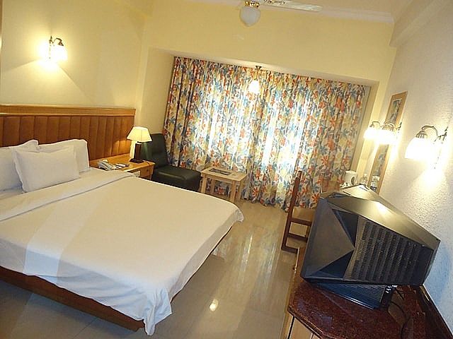 Highgates Hotel DELUXE 3