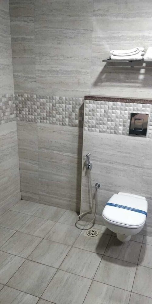 Plaza Hotel Trichy Standard Twin Room 3