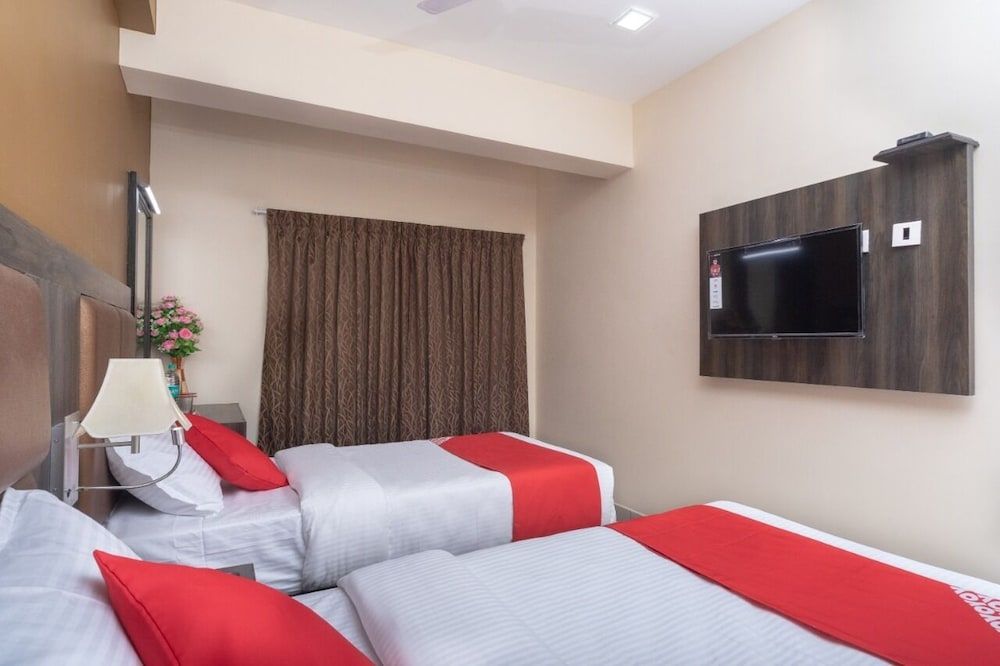 Plaza Hotel Trichy Standard Twin Room 2