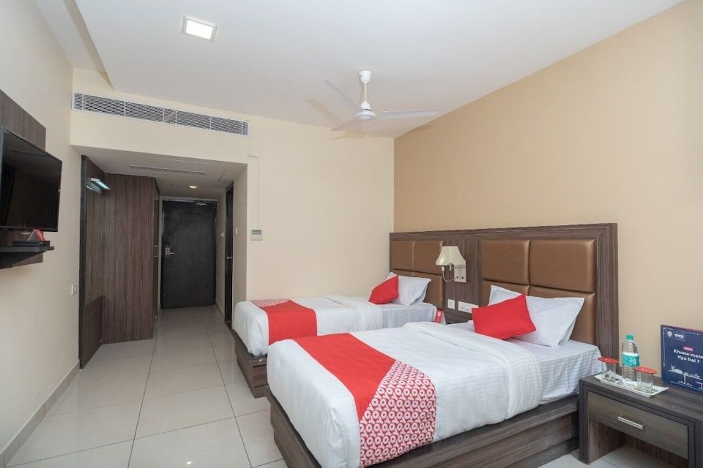 Plaza Hotel Trichy Standard Twin Room