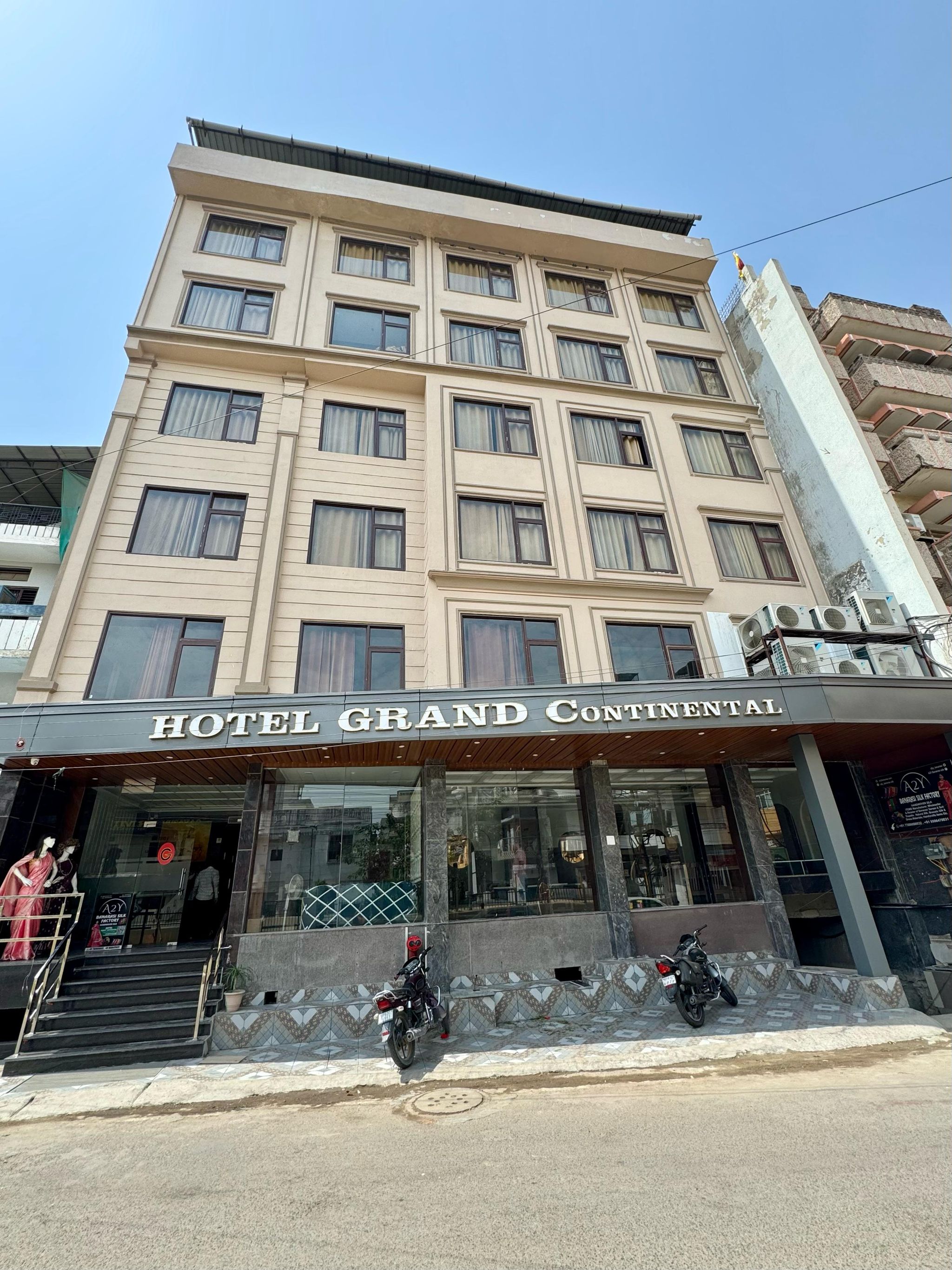 Hotel Grand Continental