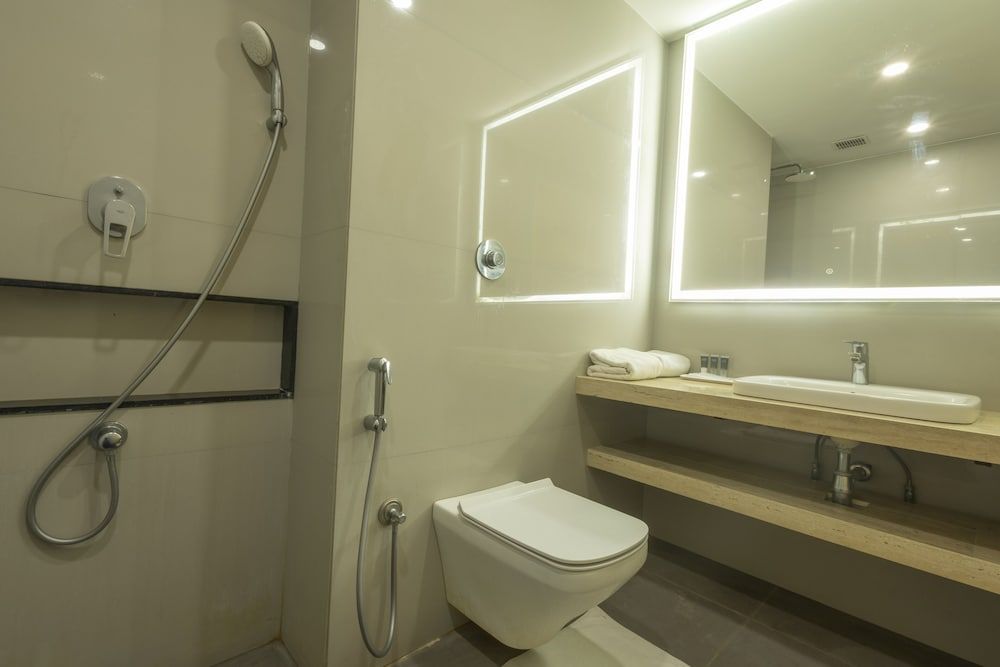 Deluxe Room, City View