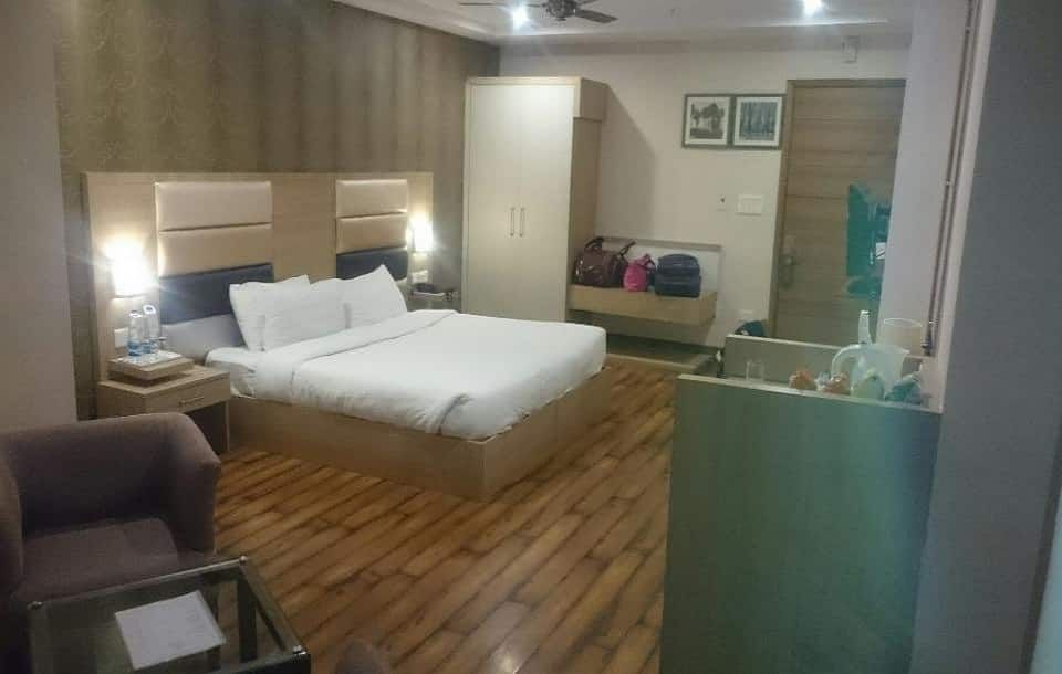 Hotel Inclover-A Peaceful Retreat Executive Room 6