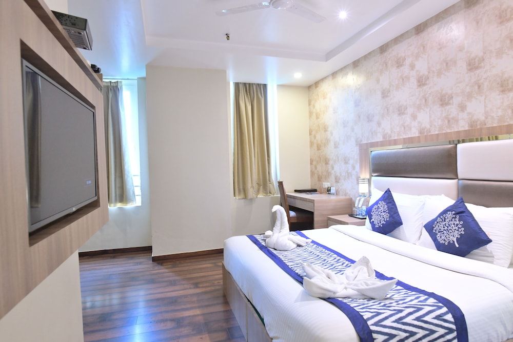 Hotel Inclover-A Peaceful Retreat Executive Room 10