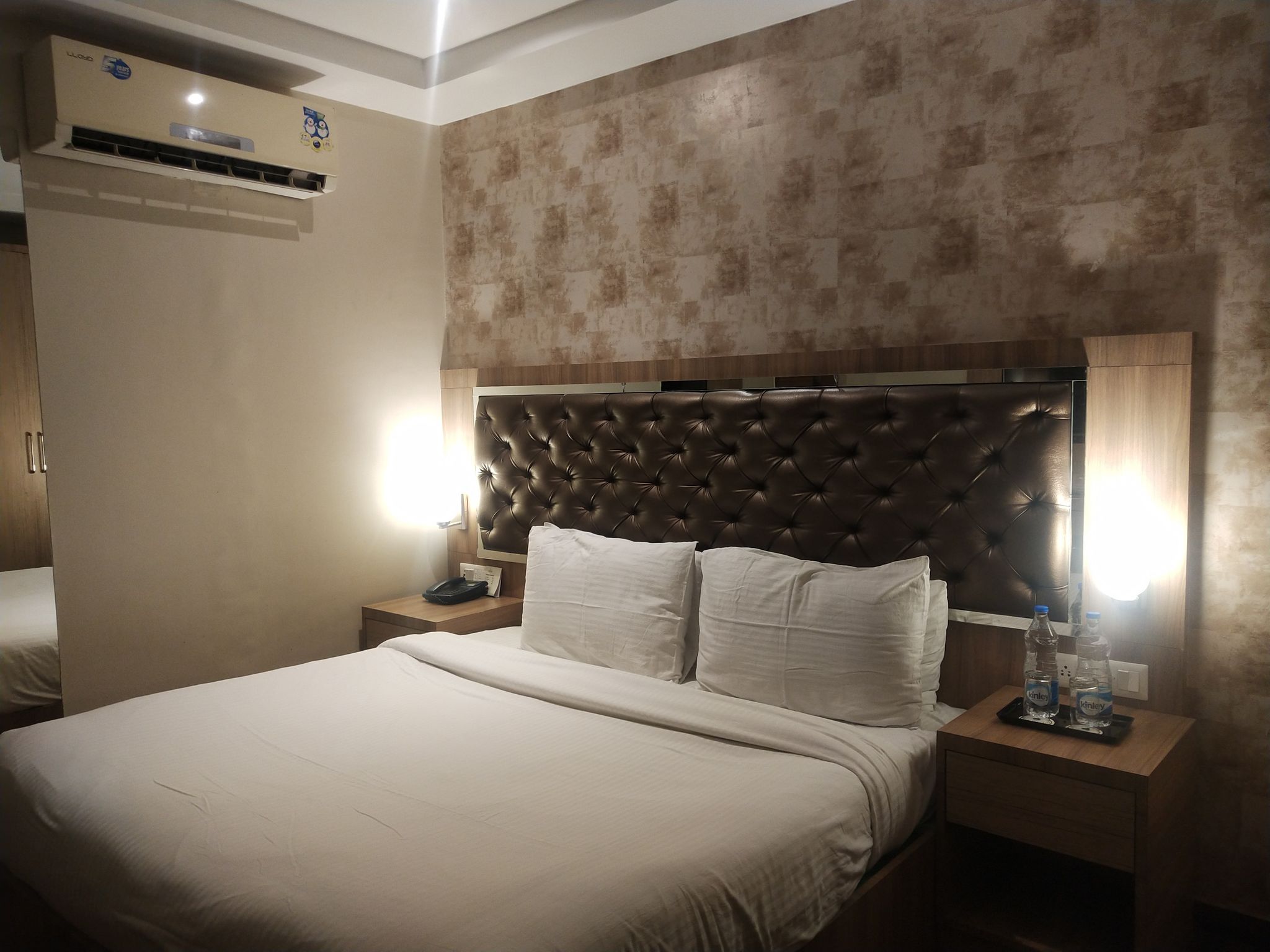 Hotel Inclover-A Peaceful Retreat Deluxe (Non View) 6