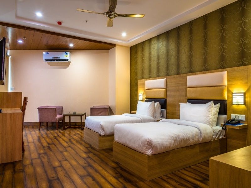 Hotel Inclover-A Peaceful Retreat Executive Room 4