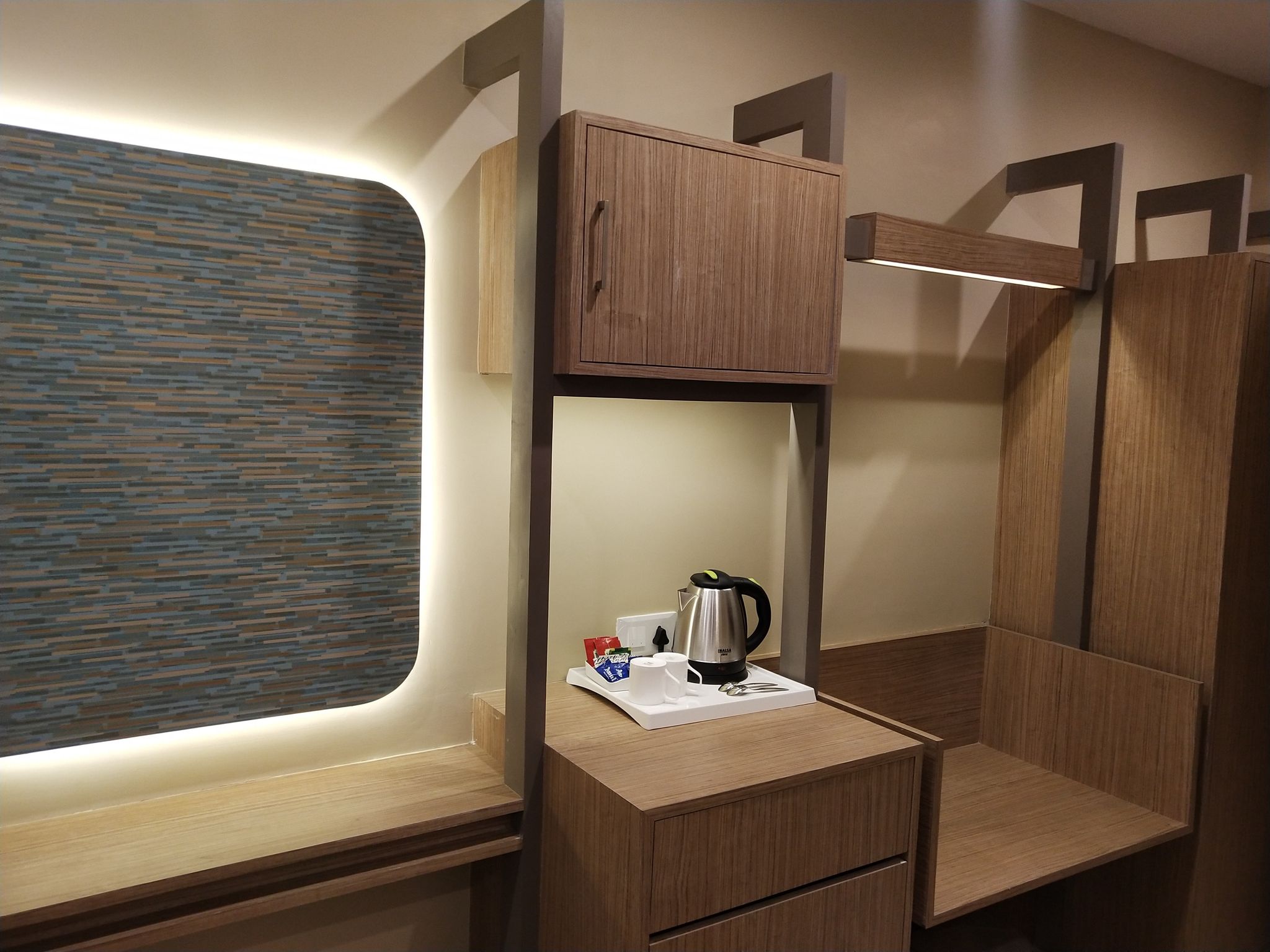 Hotel Inclover-A Peaceful Retreat Executive Room 14