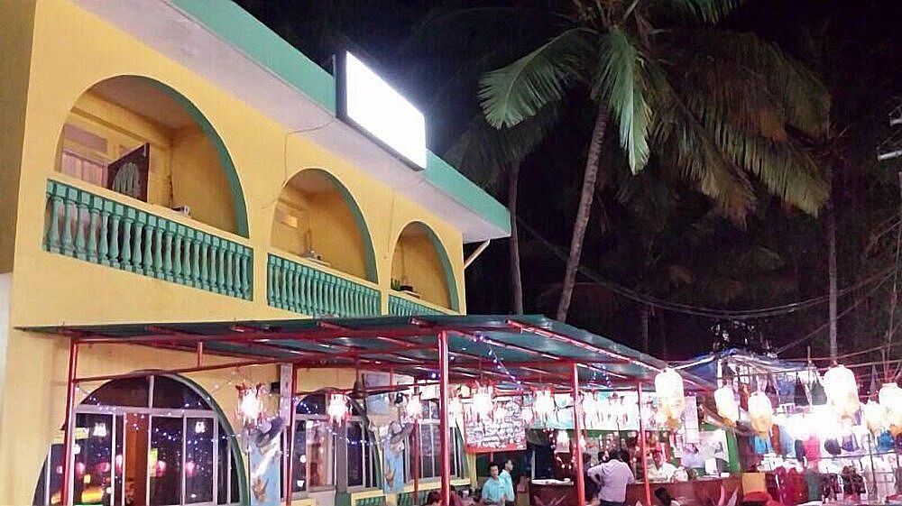 undefined Hotel Bonanza 8