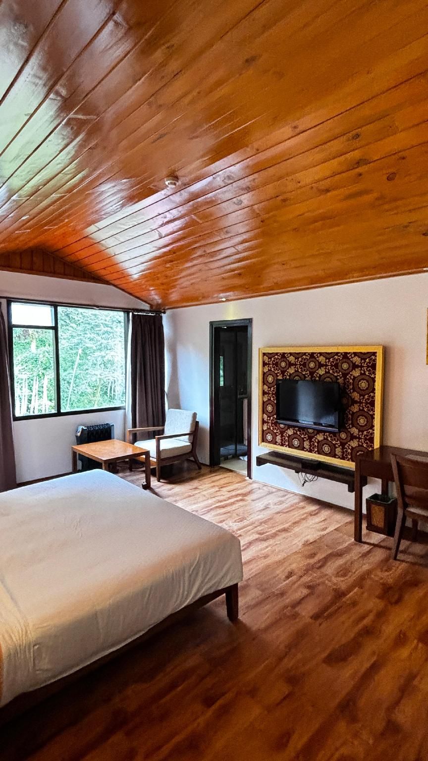 The Chumbi Mountain Retreat Resort And Spa  Superior Room 3