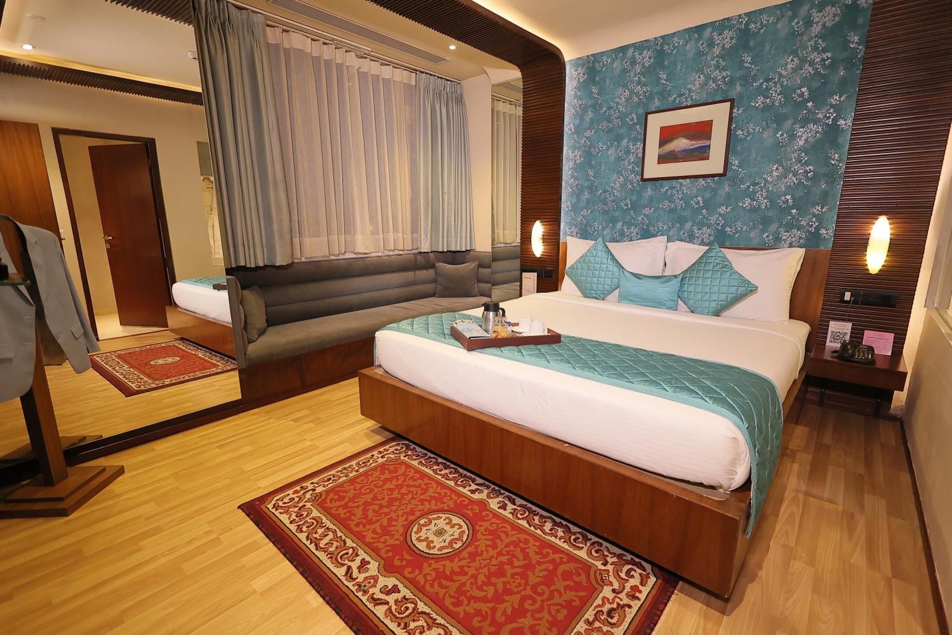 Suite Room