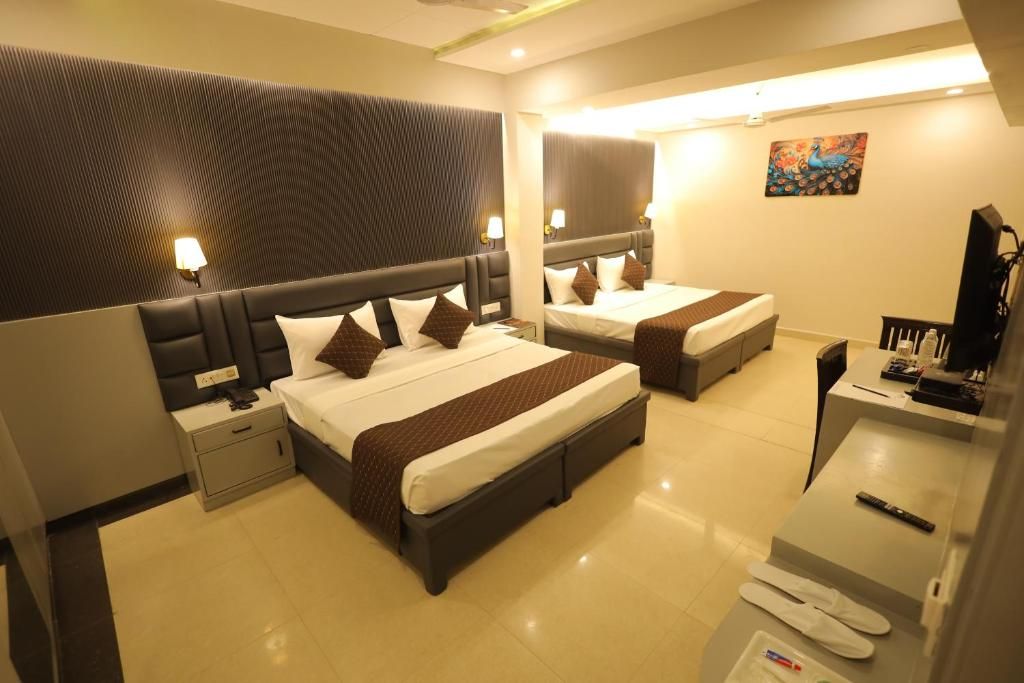 Superior Family Room