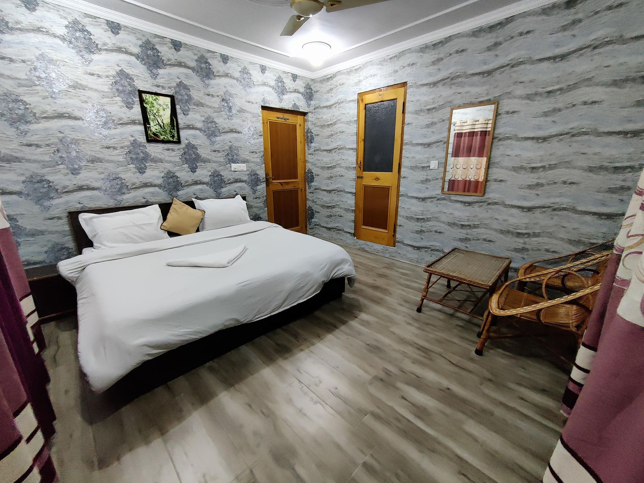 Deluxe Family Room
