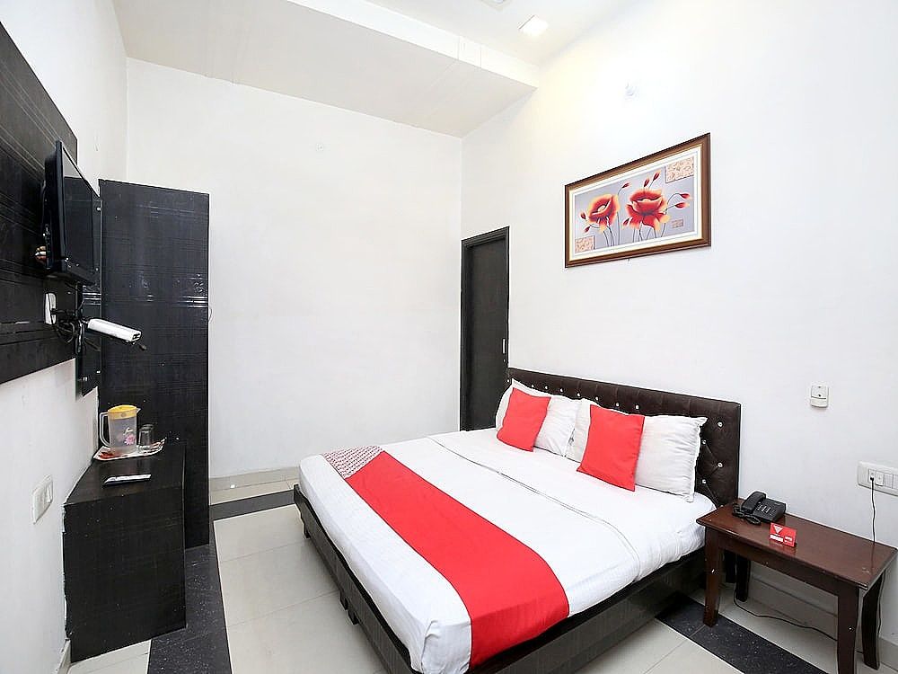 undefined Hotel Ramneek