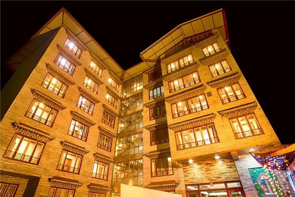 undefined Yangthang Heritage 8
