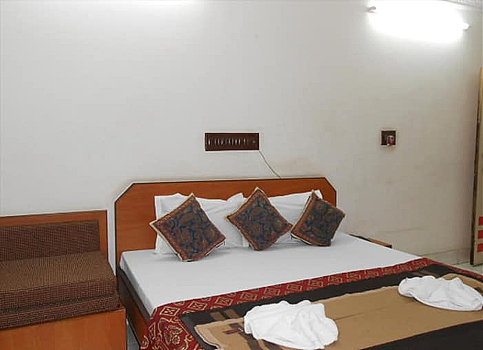 undefined Innra Hotel Kolkata 5