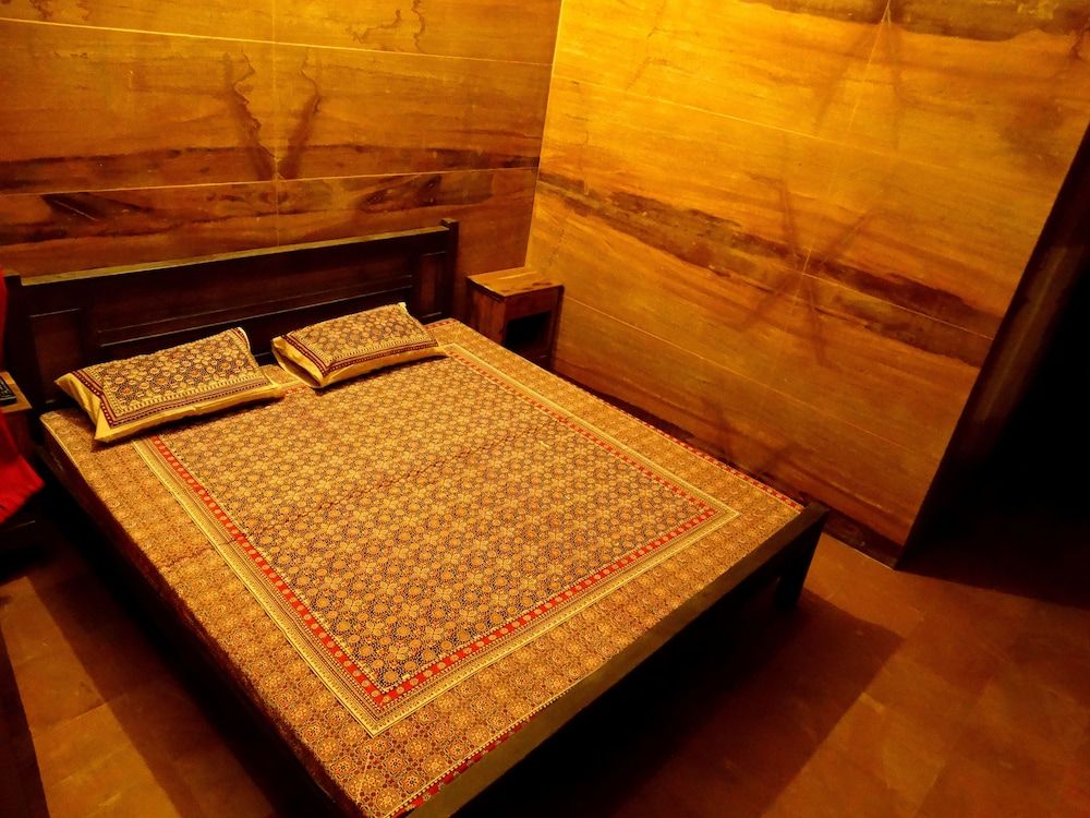 undefined Arya Haveli 8