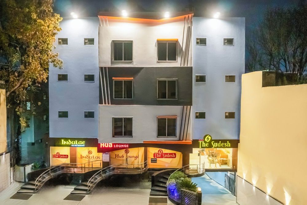 undefined Hotel The Sudesh 7