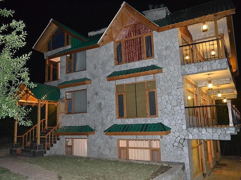 7 Hills Resort
