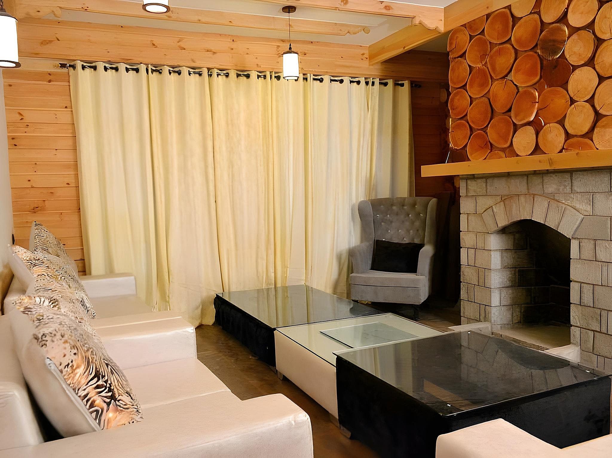 7 Hills Resort