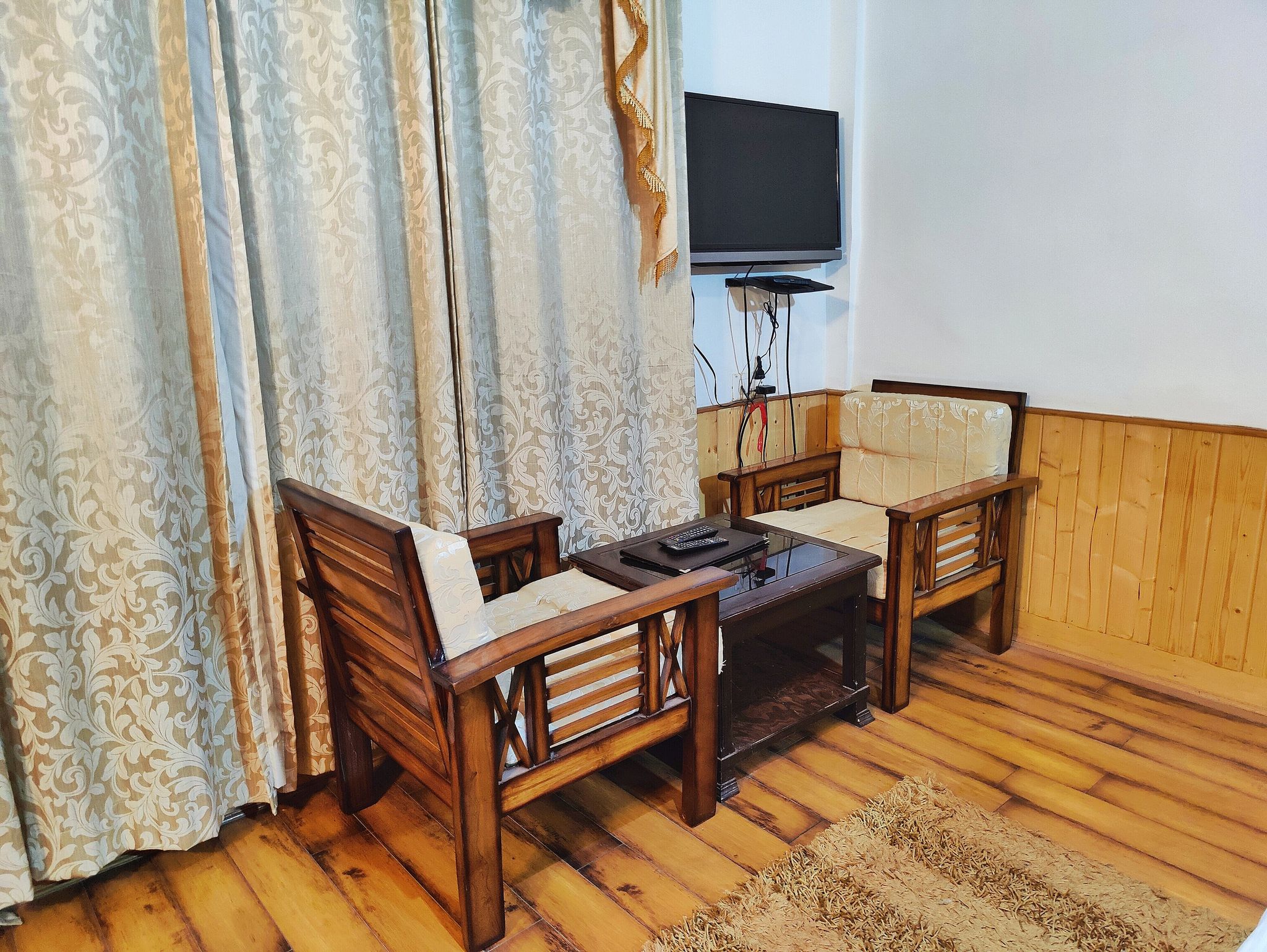 7 Hills Resort