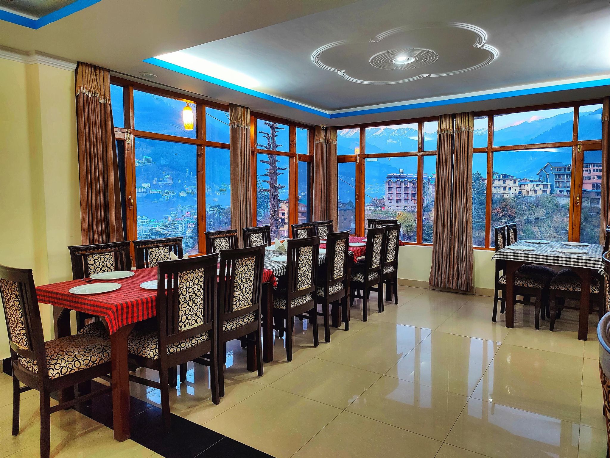 7 Hills Resort