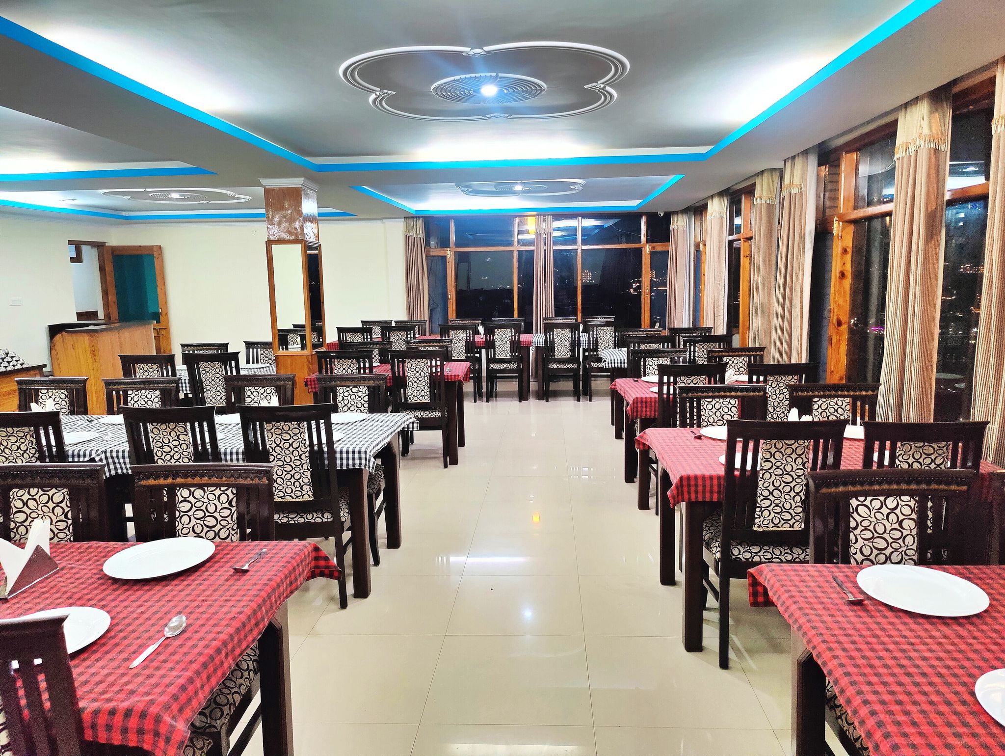 7 Hills Resort