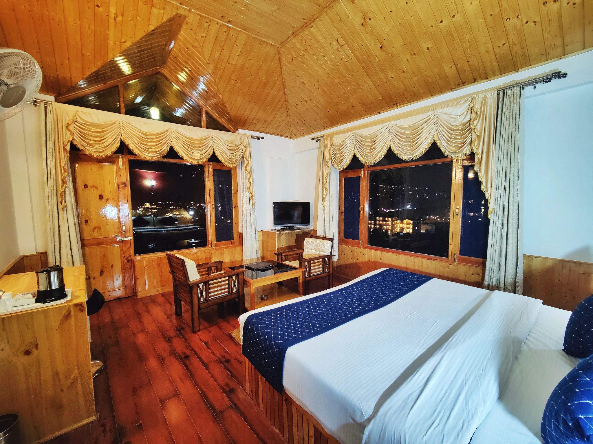 7 Hills Resort