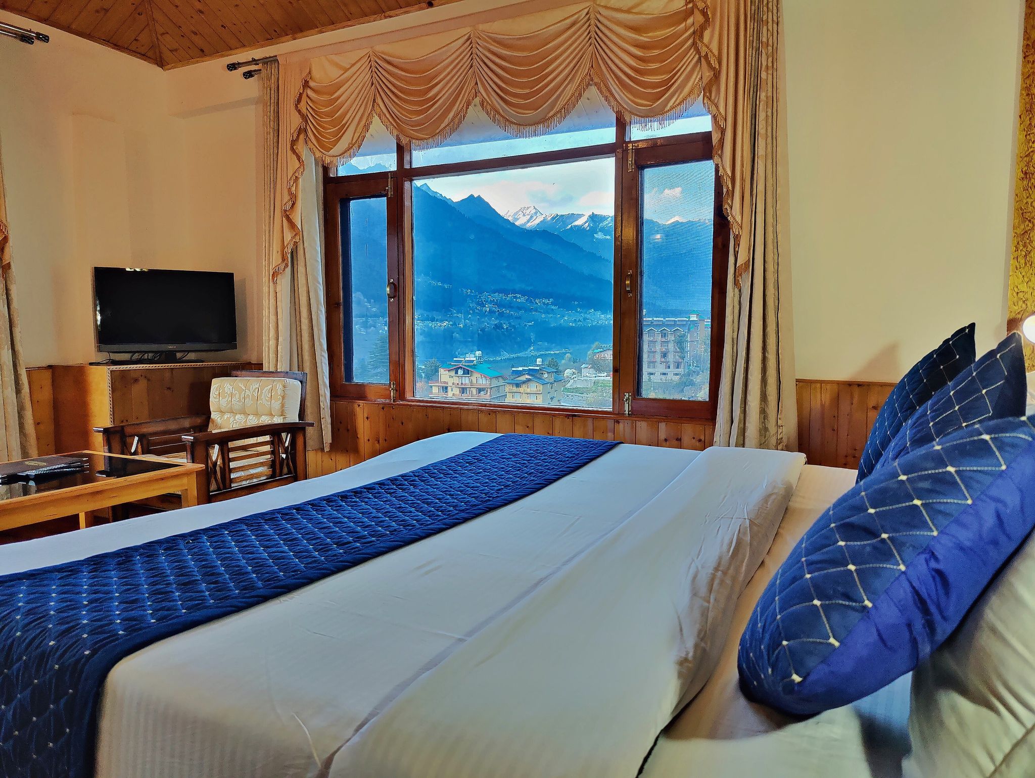 7 Hills Resort