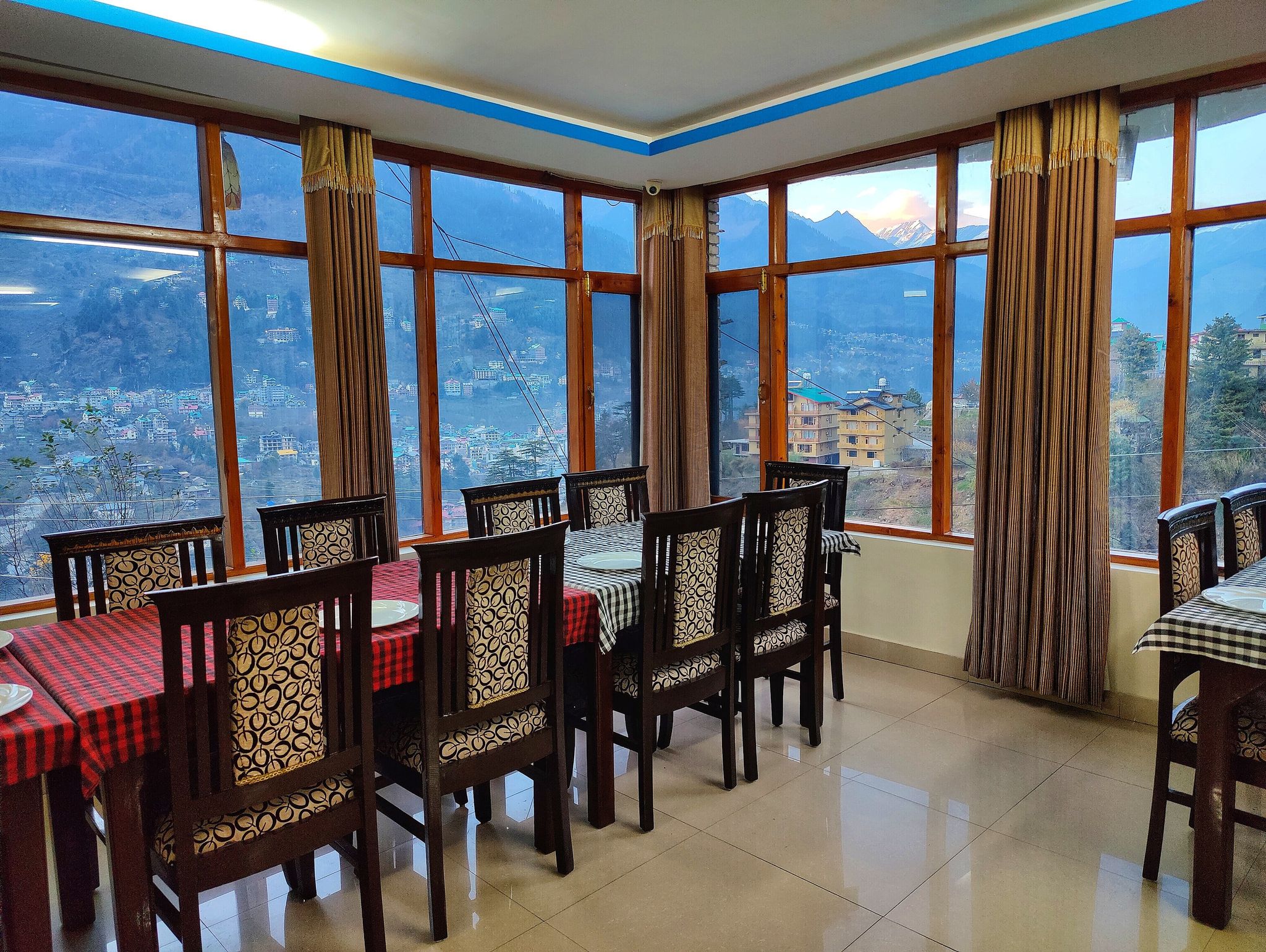 7 Hills Resort