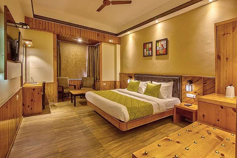 Kanishka, Manali - AM Hotel Kollection Deluxe Room 4