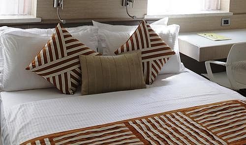 Residency Hotel, Fort Club Heritage Large Room 2