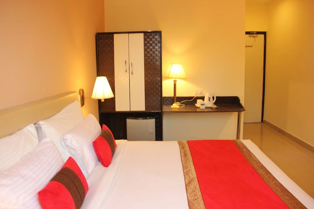 Eera Hotel Chittorgarh Superior Room 3