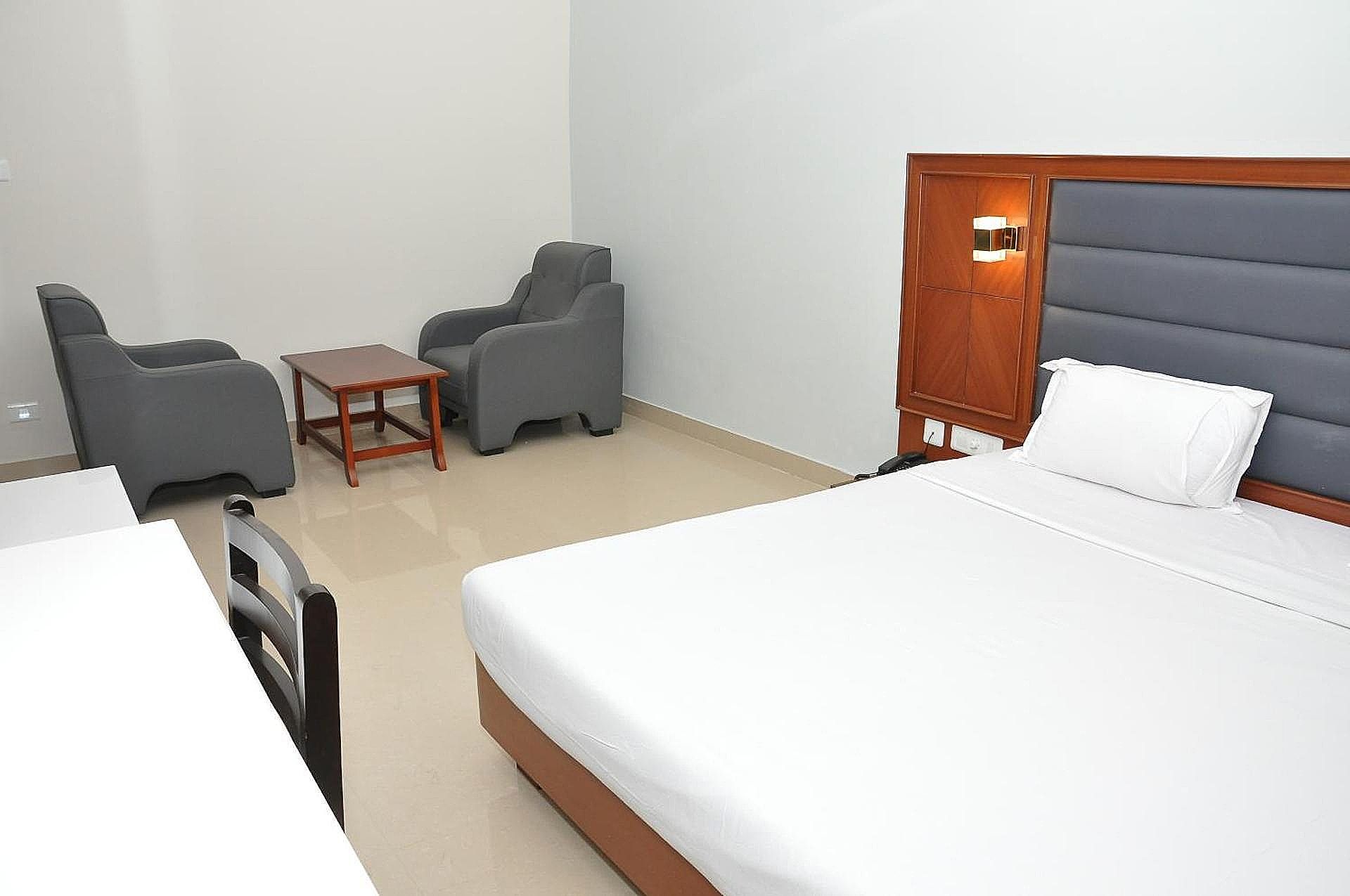 Hotel Royal Chambers Deluxe AC Room 2