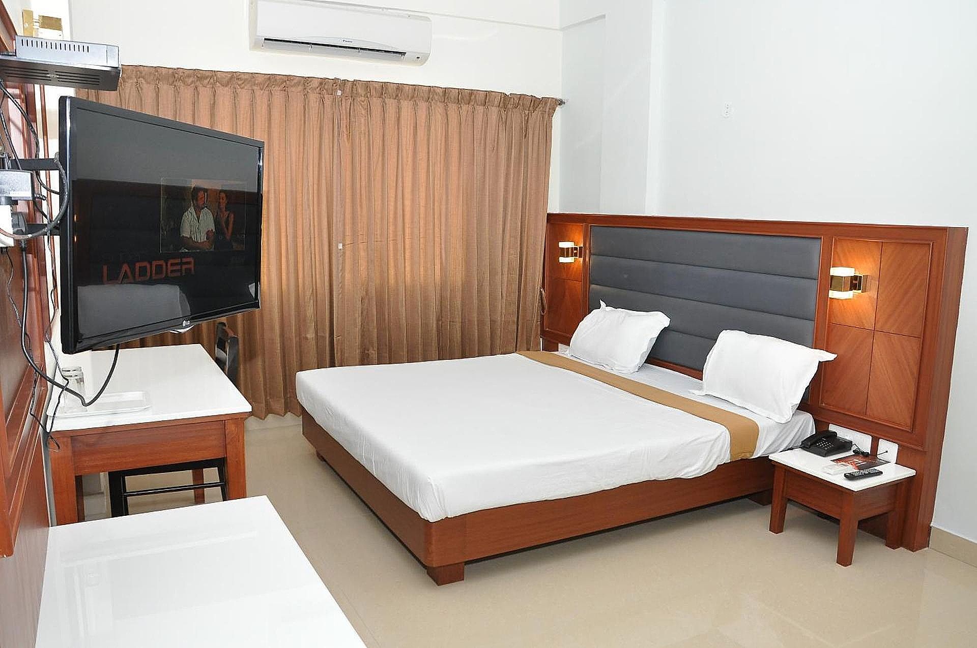 Hotel Royal Chambers Deluxe AC Room