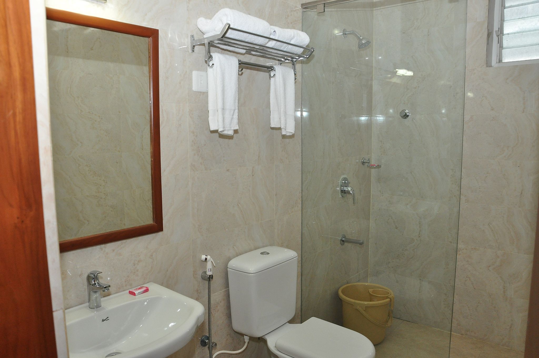Hotel Royal Chambers Standard Room 9