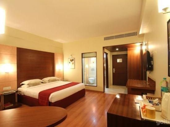 The Horizon Comforts Standard Room, City View 16