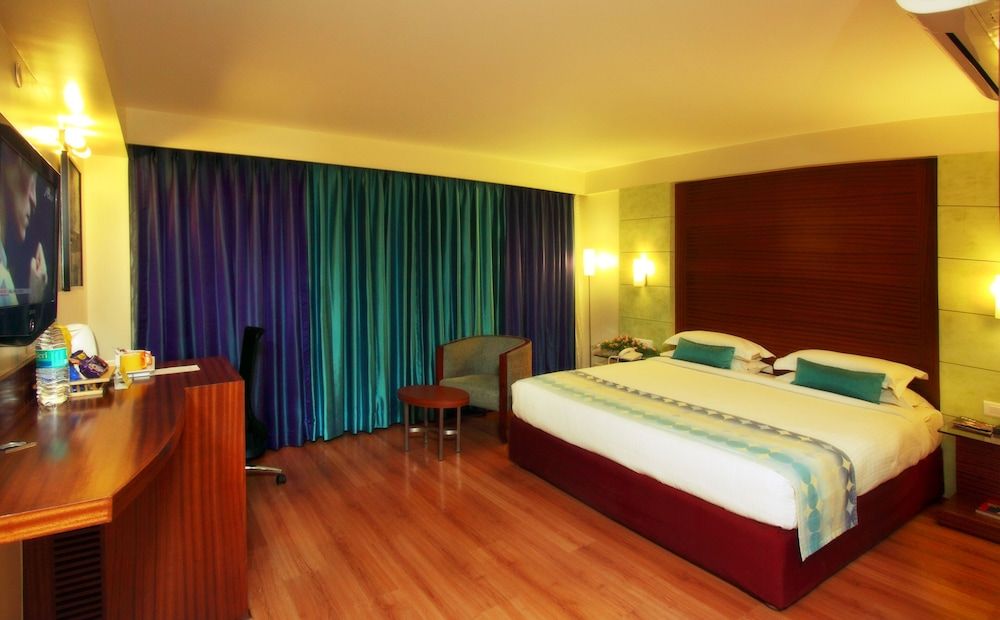 The Horizon Comforts Standard Room, City View 7