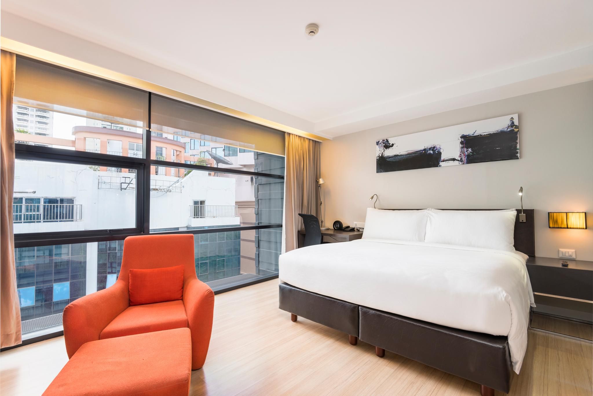 One Bed Room