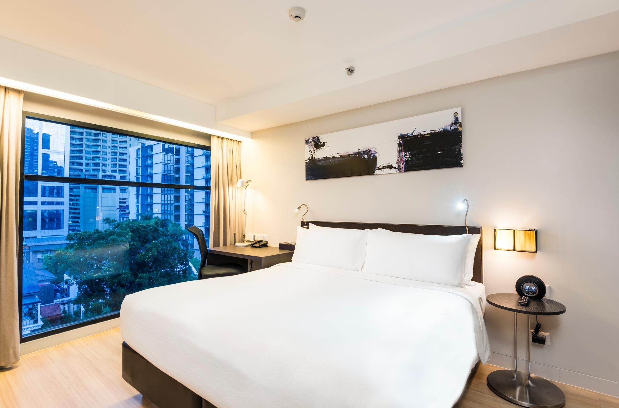 2 Bedroom Suite