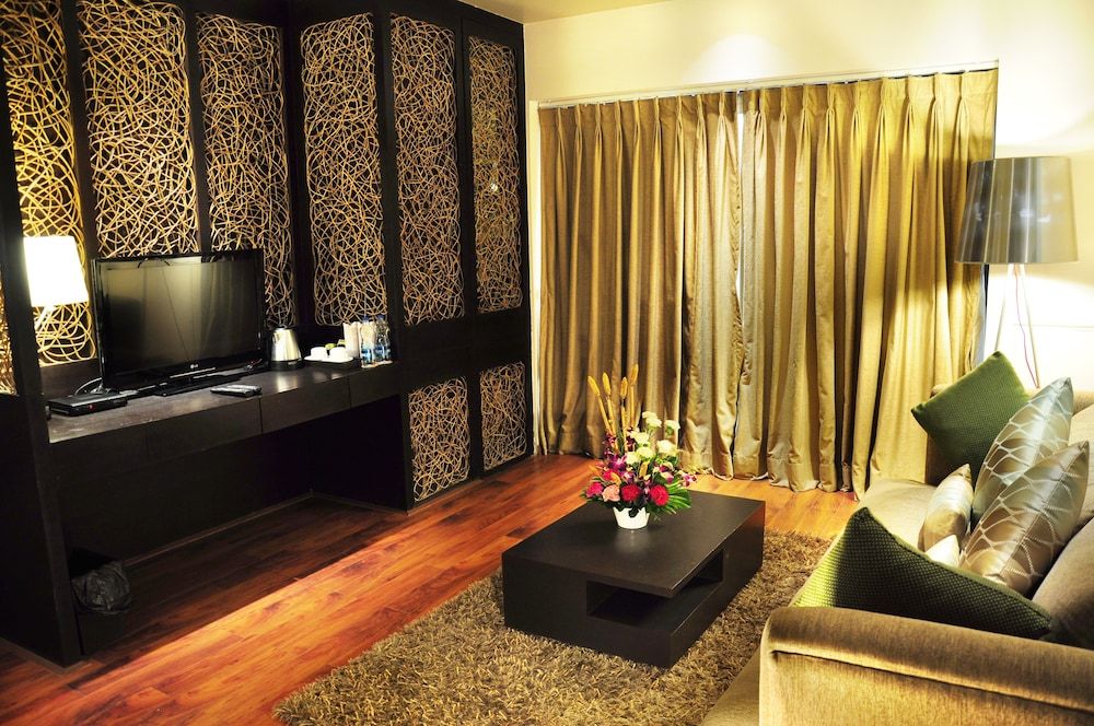 Senses Hotel Premier Suite 10