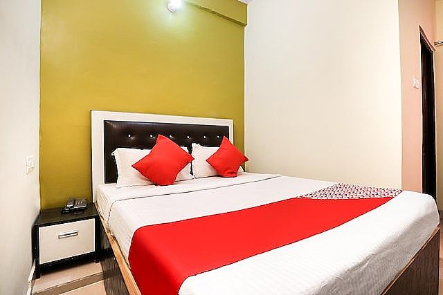 undefined Hotel Pragya International 10