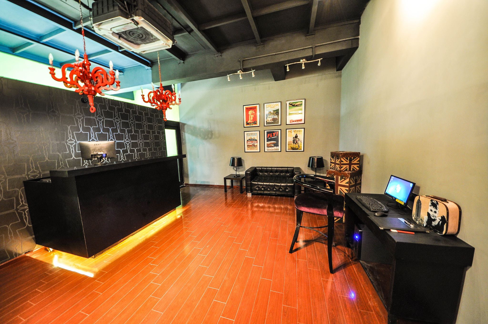 undefined The Travotel Suites 3