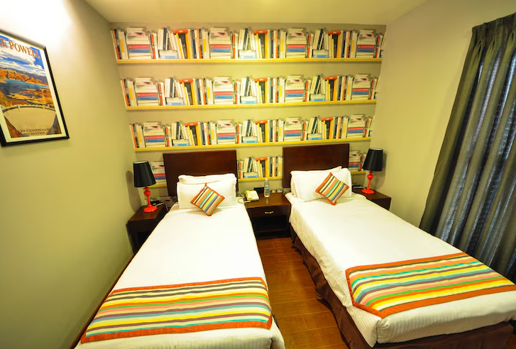 The Travotel Suites Deluxe twin 3