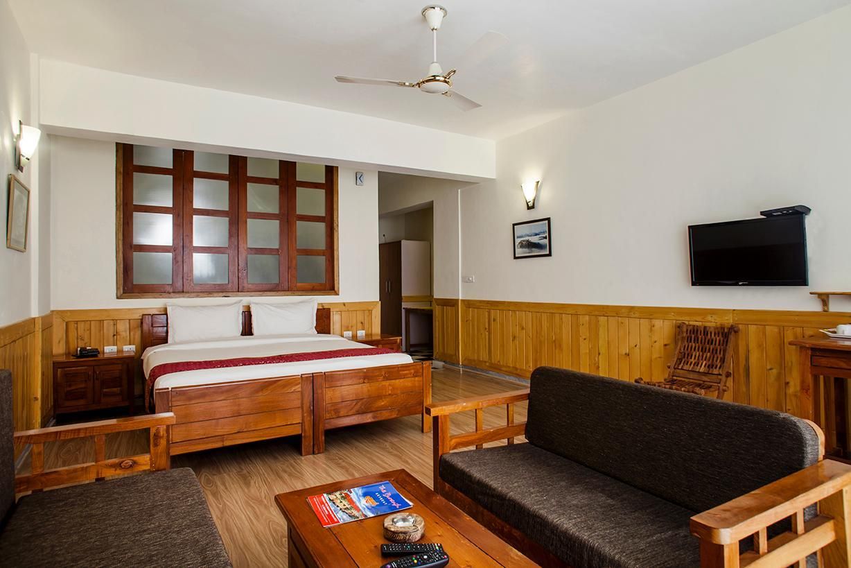 The Buransh Deluxe Room (Valley View) 2