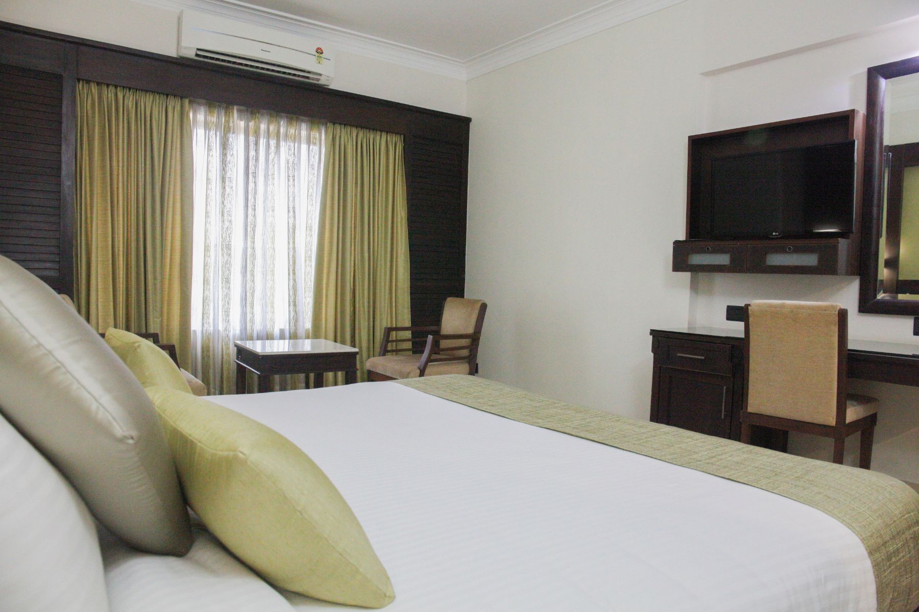 Chrysoberyl Hotel & Convention Centre Rubino The Premium Room 3